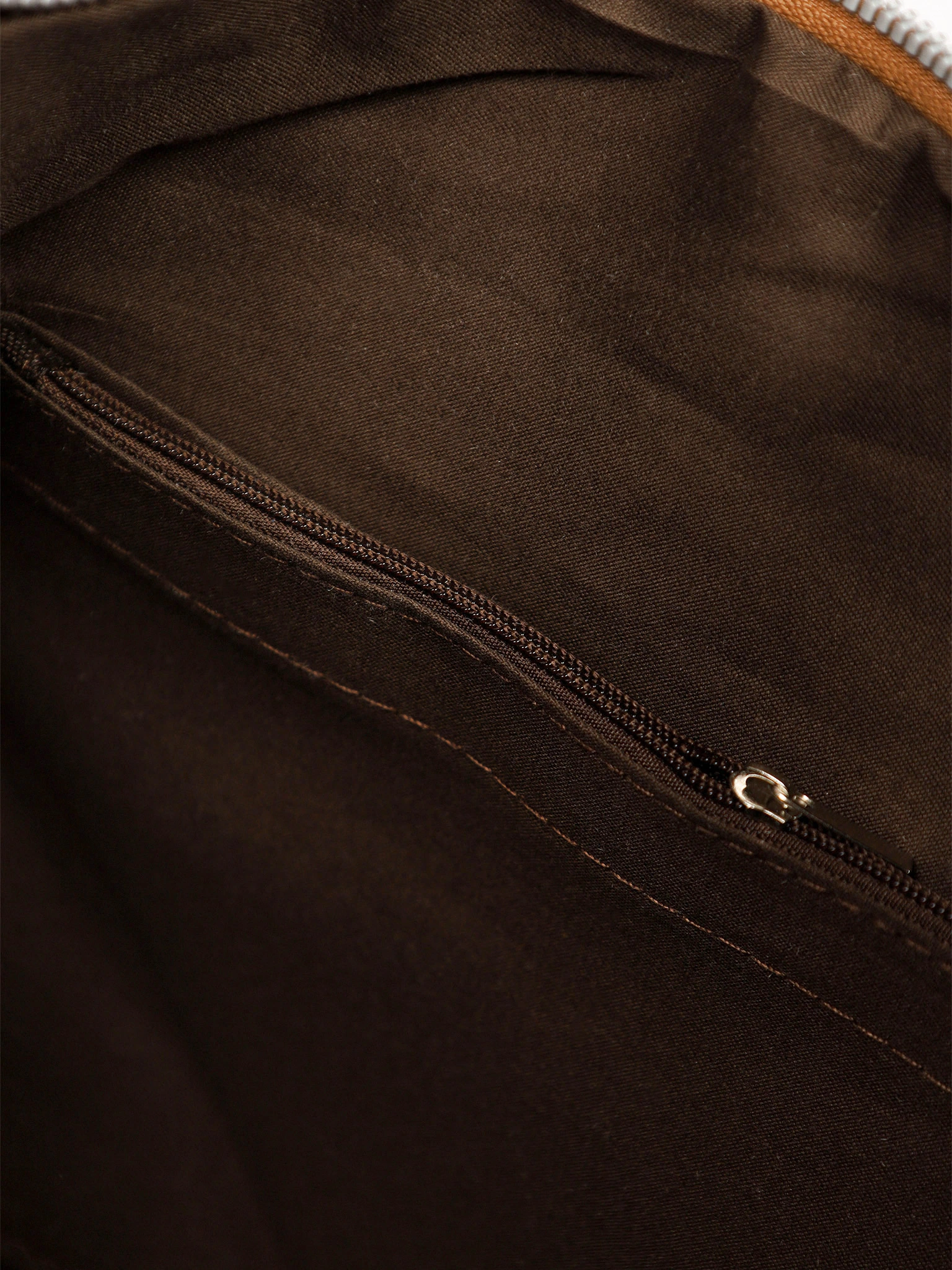 Сумка-шоппер с плетеными ремешками по бокам в ассортименте